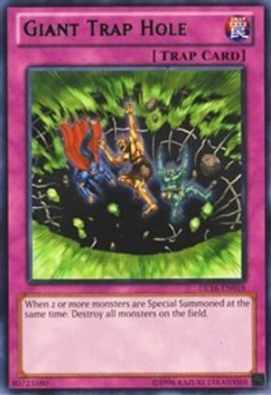 Giant Trap Hole (Green) (DL16-EN017) - Duelist League Promo Unlimited Duelist League Promo Yugioh Single Squirtle Squad Card Shop.