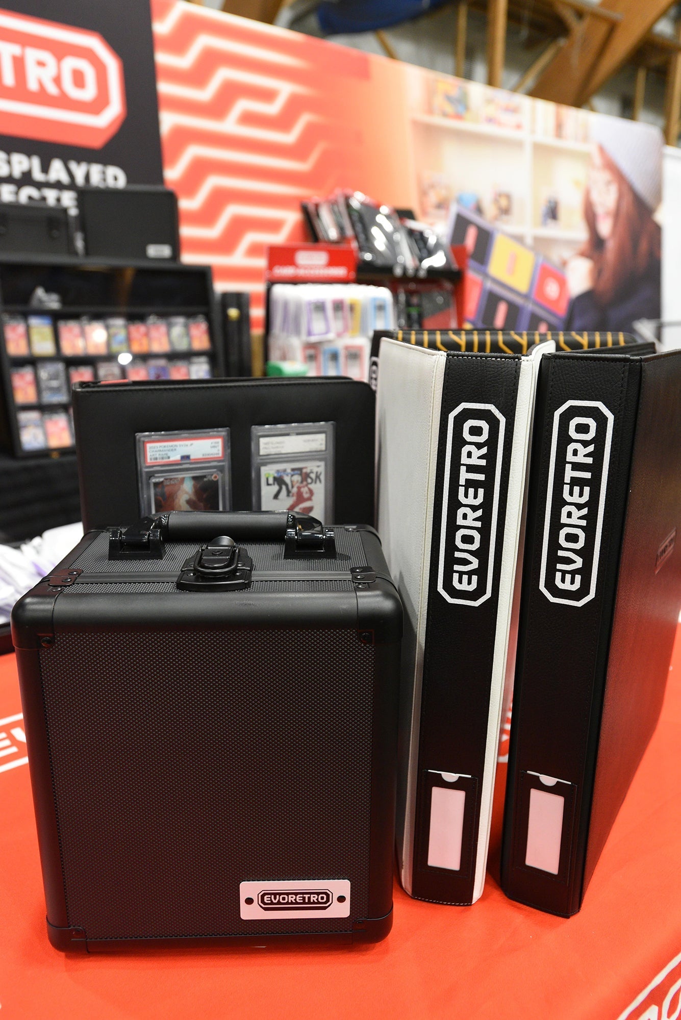 EVORETRO Graded Case with Key System EVORETRO Canada Card Protectors  Squirtle Squad Card Shop.