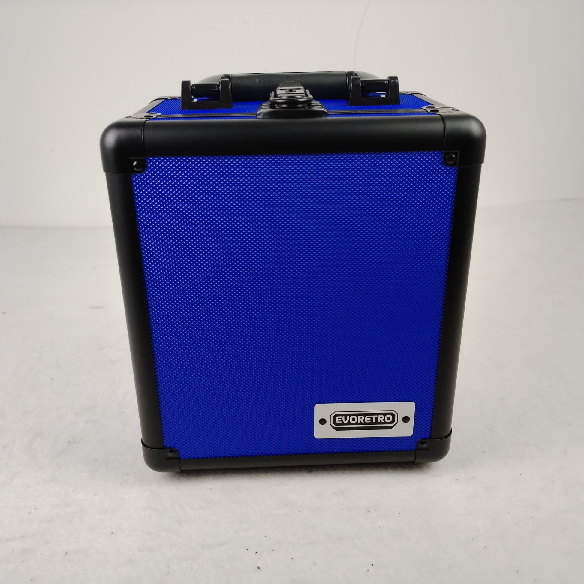 EVORETRO Graded Case with Key System EVORETRO Canada Card Protectors  Squirtle Squad Card Shop.