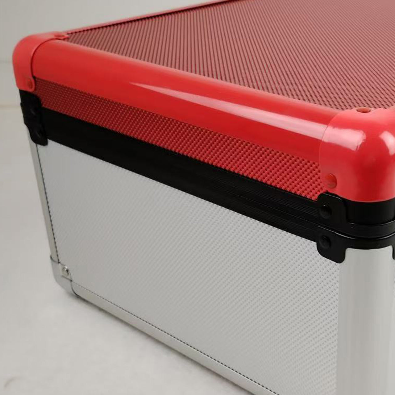 EVORETRO Graded Case with Key System EVORETRO Canada Card Protectors  Squirtle Squad Card Shop.