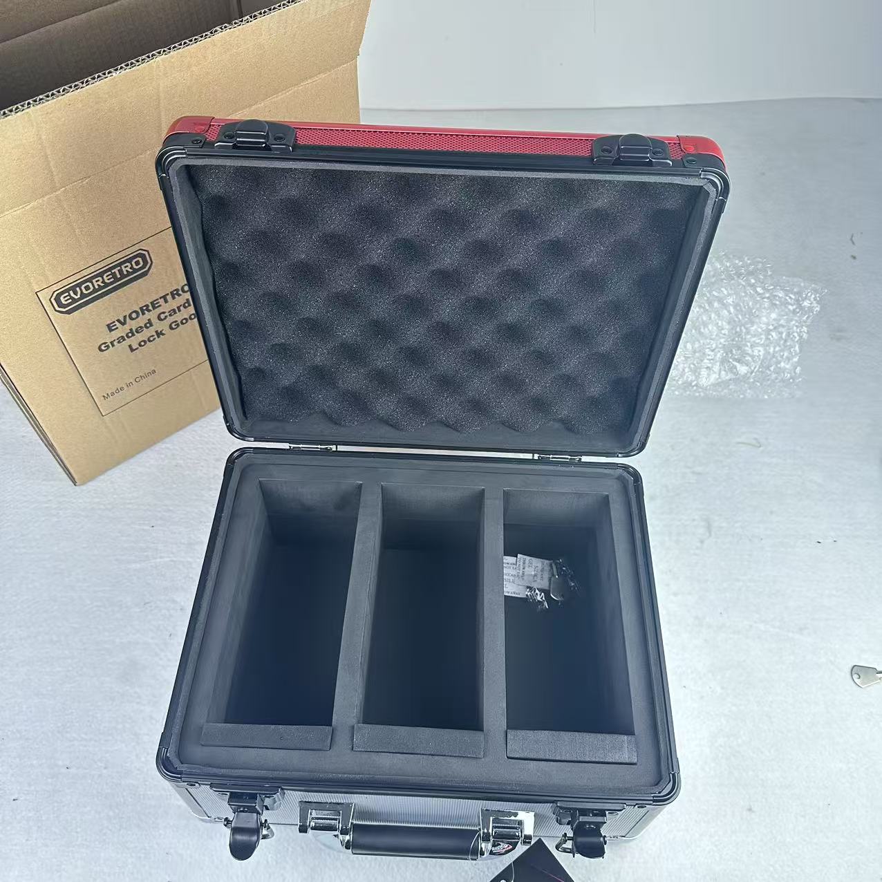 EVORETRO Graded Case with Key System EVORETRO Canada Card Protectors  Squirtle Squad Card Shop.