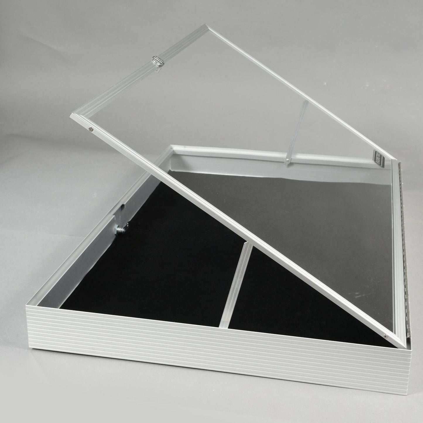 EVORETRO Lockable Display Case 36 x 24 x 4" Silver– Secure Showcase for Collectibles EVORETRO Canada Rigid Case  Squirtle Squad Card Shop.